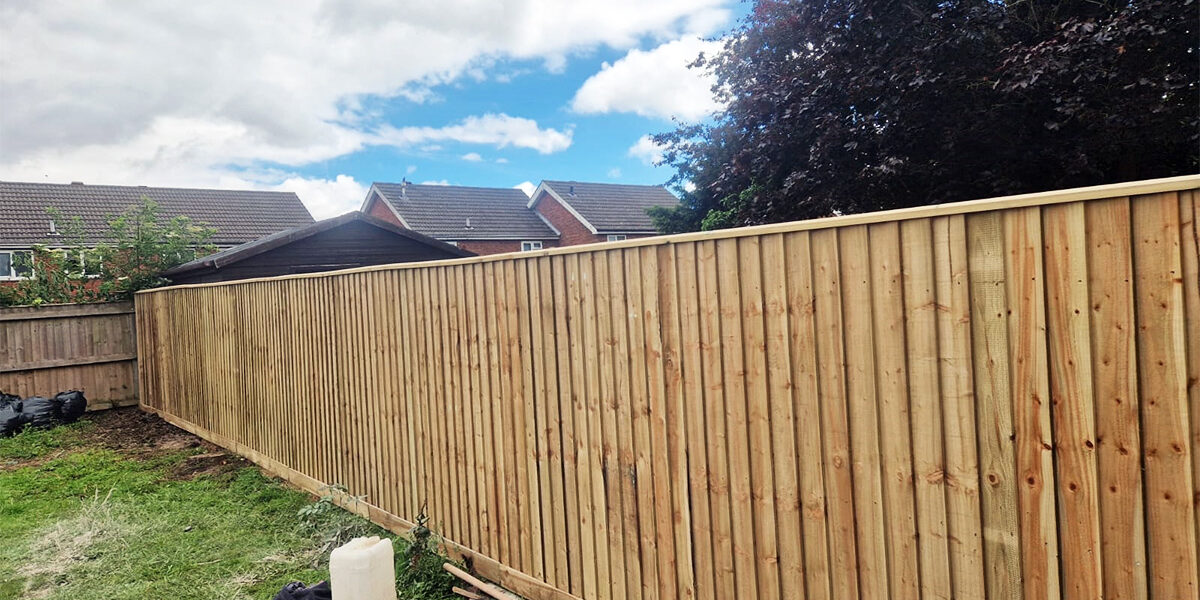 Feather Edge Fence Post Panel