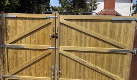 Made to measure double gates